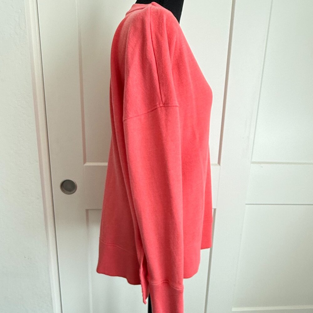 Women's Lightweight Oversized Time & Tru Sweatshirt Orange Size Medium - Picture 3 of 6